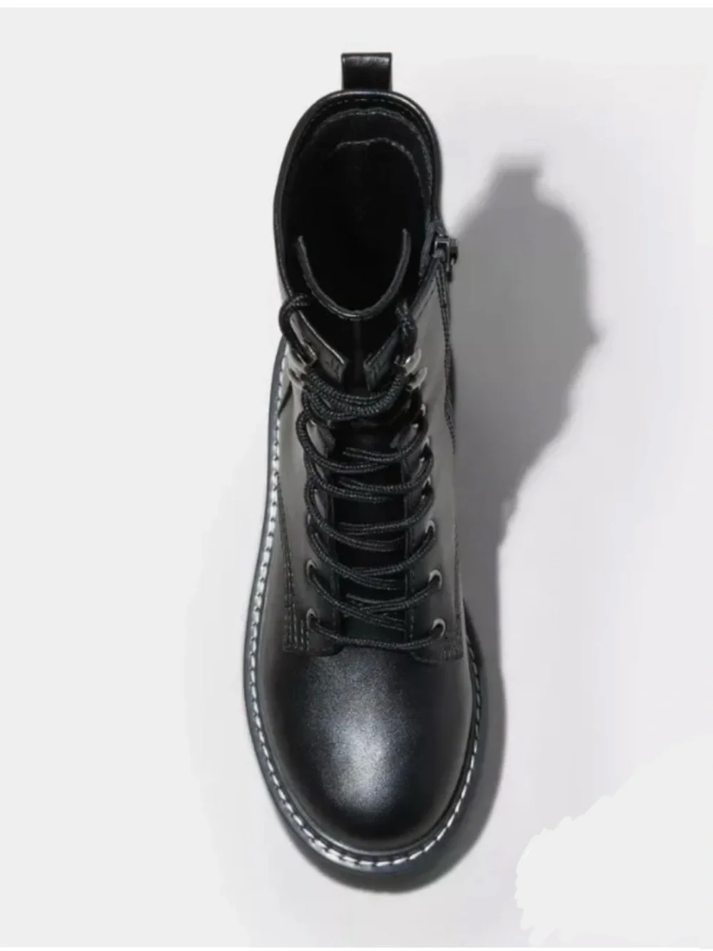 Wild Fable Women's Black Logan Lug Combat Boots with Memory Foam Insole Size 8 - Picture 2 of 10